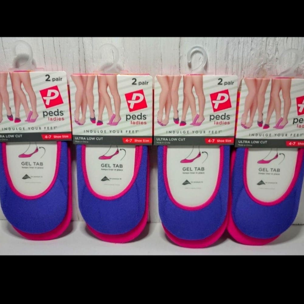 NWT 8 Pair of Ladies Peds Ultra Low Cut Socks Shoe Size 4-7